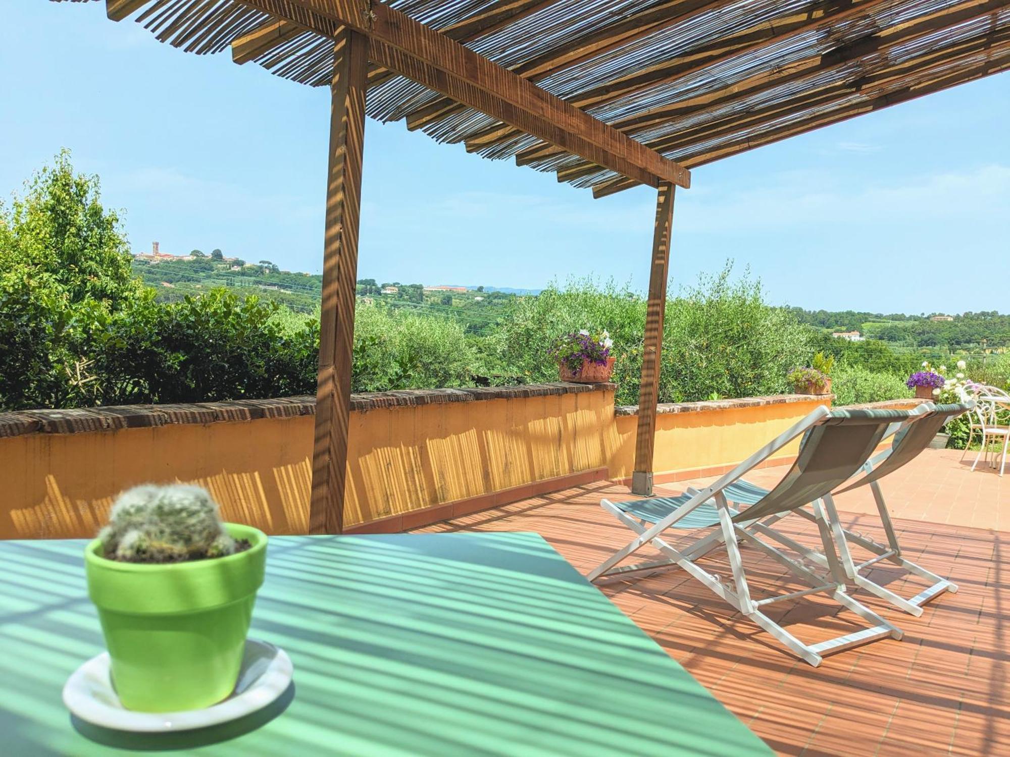 B&B La Casetta Montecarlo Δωμάτιο φωτογραφία